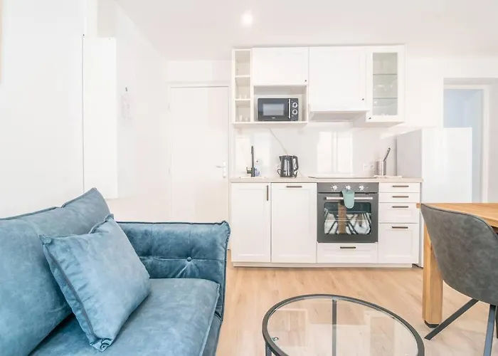 Appartement F2 Hypercentre - Proche Gare - Wifi Gratuite *